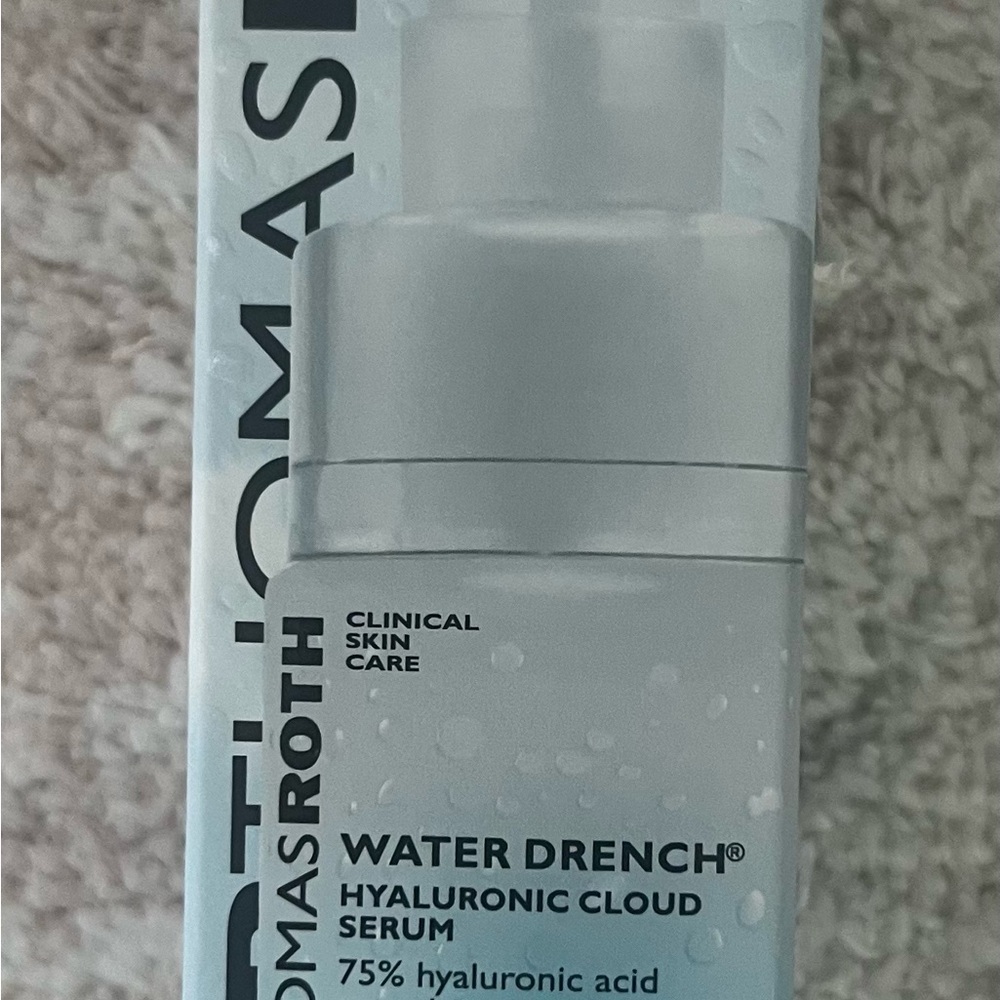 Peter Thomas Roth Water Drench Hyaluronic Cloud Serum -‎ Gray